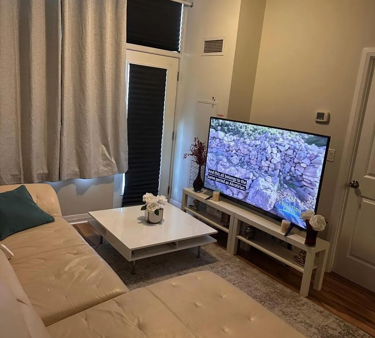 Private And Comfort Room Mississauga Canada